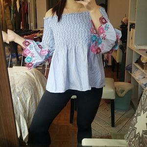 Off shoulder flowery shirt